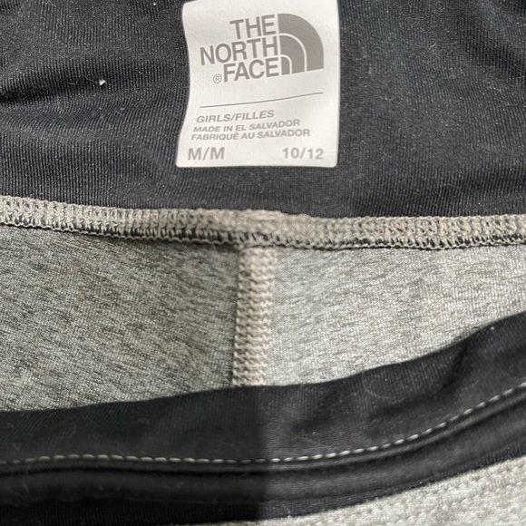 North face size medium - Picture 3 of 3